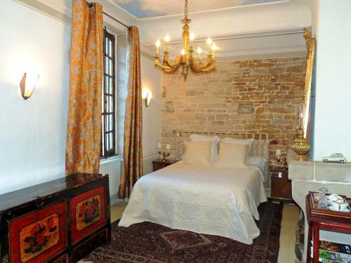 Bed & Breakfast Maison Romane 1136