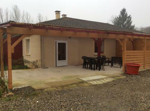 Apartamento H�bergement � Compreignac 87140