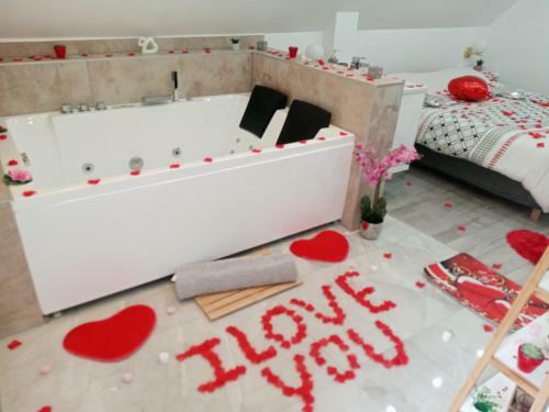 Apartamento Studio Avec Jacuzzi Centre