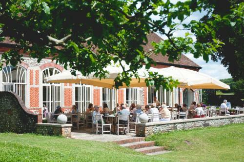 Bed & Breakfast West Dean College