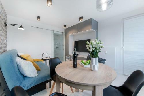 Apartamento Centrum Zgoda 6 Floor