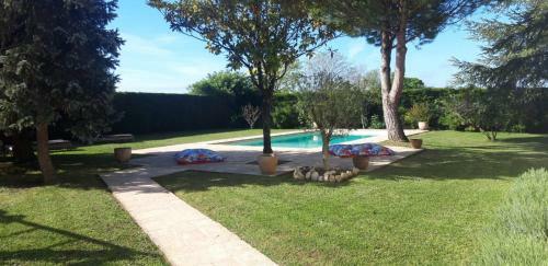 Belle Maison Charentaise Avec Piscine Privee