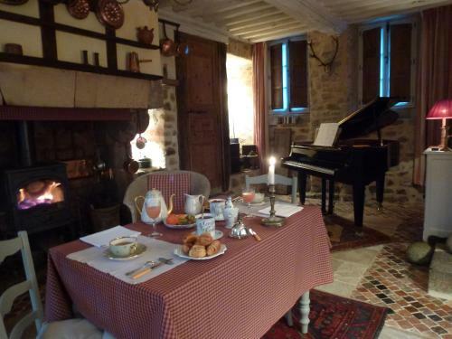 Hostal H�tel Tanquerey de La Rochaisi�re