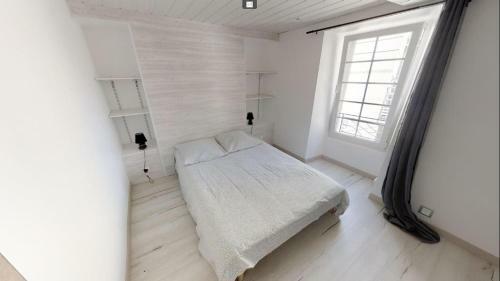 Charmante Petite Maison de La C�te Normande