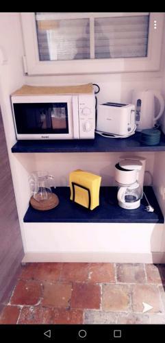Charmante Petite Maison de La C�te Normande