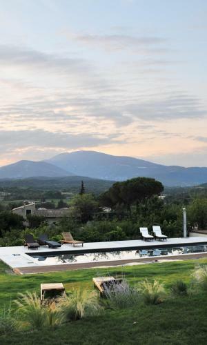 Apartamentos Ermitage Crestet (Ventoux - Provence)