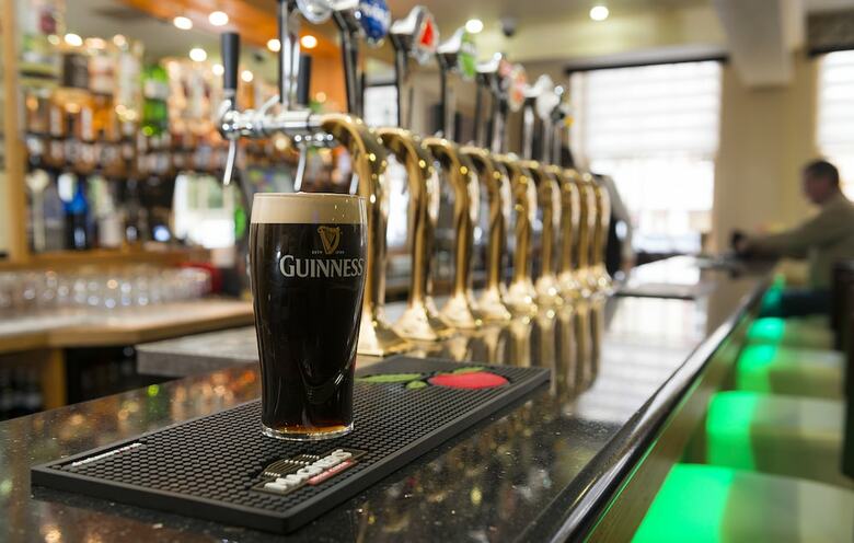 Kilmorey Arms Hotel