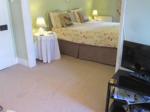 Clayhill House Bed & Breakfast