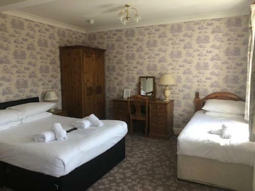 Penny Farthing Hotel & Cottages