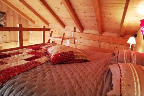 Au Petit Chalet Avec Son Spa - Escapade En Amoureux !