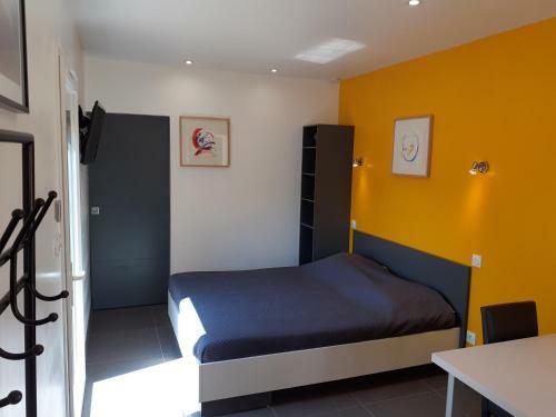 Hostal Studio Les Trois Chemins