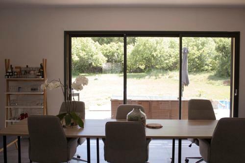 Villa En Campagne Proven�ale Avec Piscine