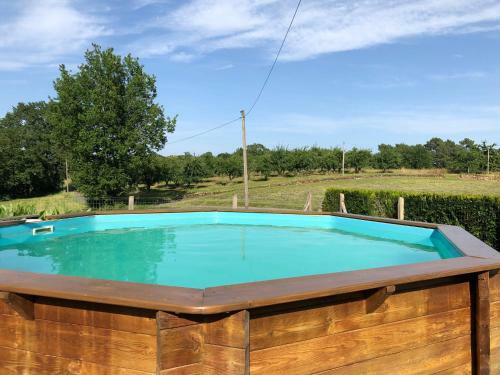 G�te De L Oustalneou