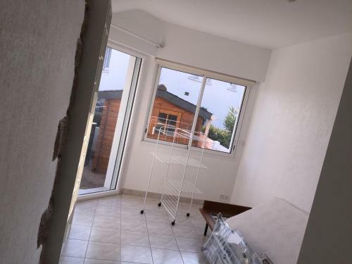 17 Rue Des Sarcelles