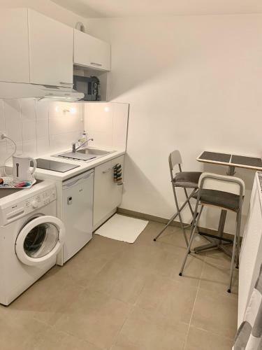 Apartamento Studio / Stade Ol / Proche Eurexpo