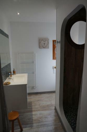 Hostal Arie - Chez Joelle Et Michel