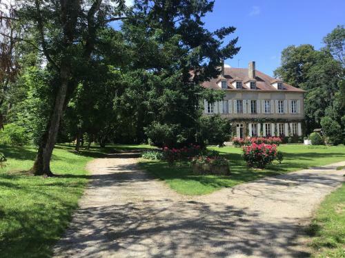 Bed & Breakfast Chateau de Longeville