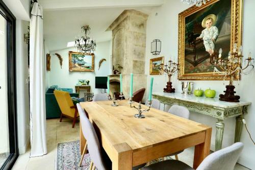 Maison de Charme � Cot� de L'hippodrome