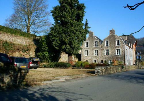 Val Rive - Sisley Apartment
