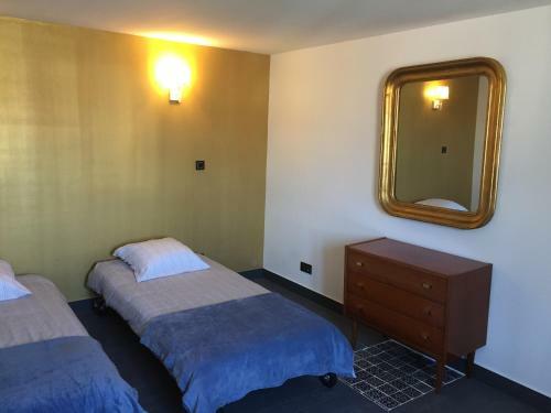 Hostal L Entrepote