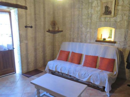 Holiday Home Le Pigeonnier Jacques