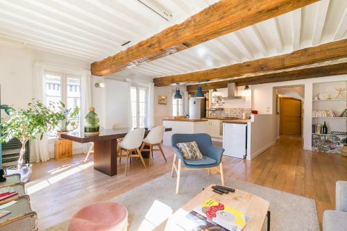 Apartamento Le Rousseau Charme Et Authenticit�- Srloc