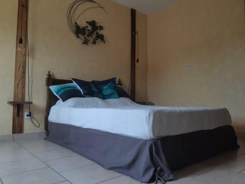 Charming Cottage In Doue La Fontaine 49700