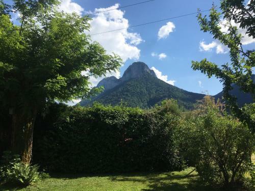 Hostal Lac D'annecy