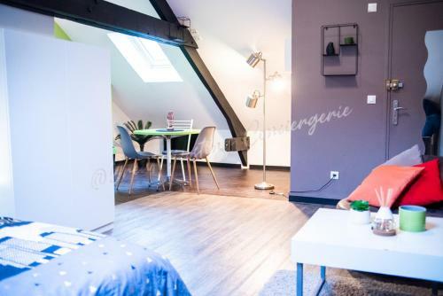 La Maison De L�on Apartments - Studio