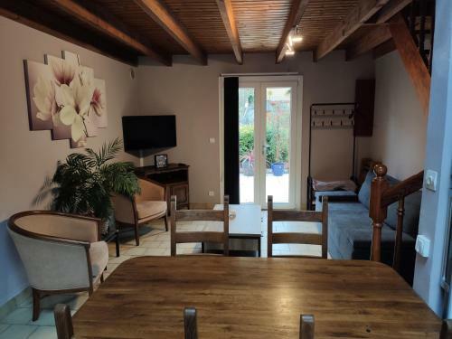 Maison Proche Plage Avec Terrasse Ensoleill�e