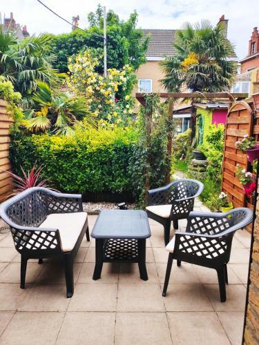 Maison Proche Plage Avec Terrasse Ensoleill�e