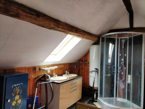 Maison D'une Chambre Avec Wifi A Echalot