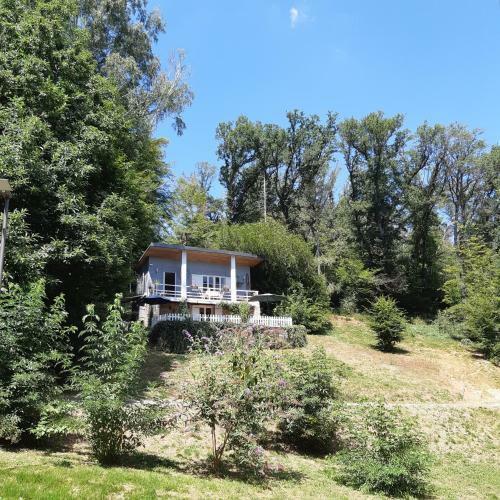 Lakeview Lodge