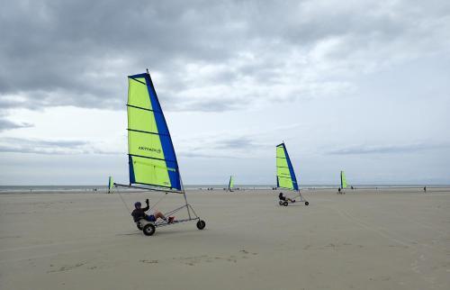 G�te � Les Oyats � � 400 M de La Plage