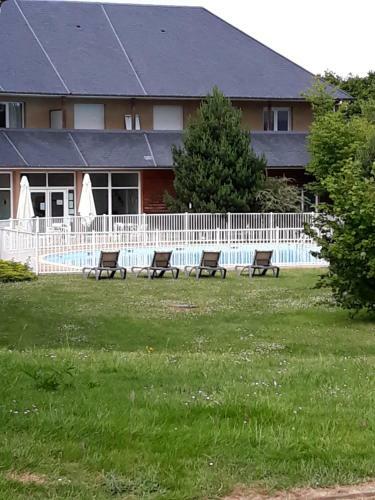Apartamento Proche Honfleur Gite Avec Piscine