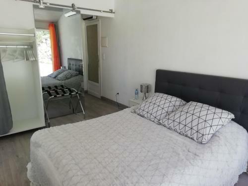 Bed & Breakfast La Pin�de Du Lac