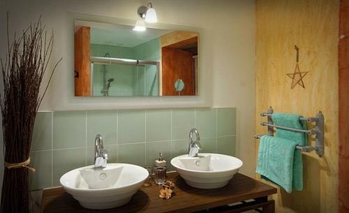 Bed & Breakfast Chambres Et Jardin de Pierres