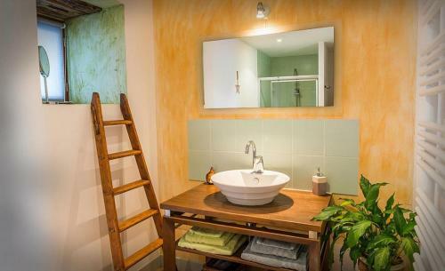 Bed & Breakfast Chambres Et Jardin de Pierres