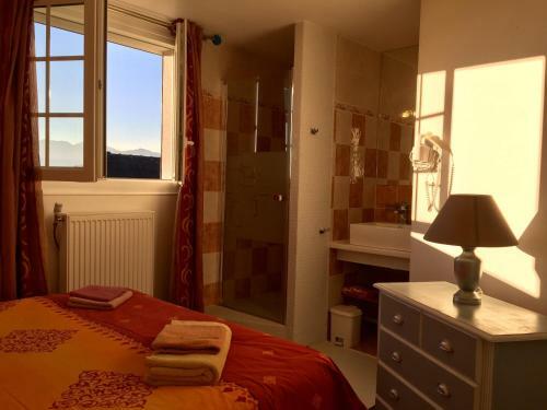 Apartamento G�tes de La Maison Bleue D'estialescq