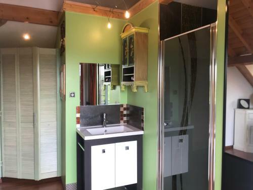 Apartamento G�tes de La Maison Bleue D'estialescq