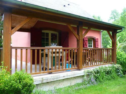 Bed & Breakfast Le Moulin D'eysus G�tes Et Chambres D'h�tes
