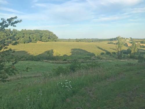 Tranquil 1 Bed Gite Walking Distance To Eymet