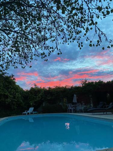 Tranquil 1 Bed Gite Walking Distance To Eymet