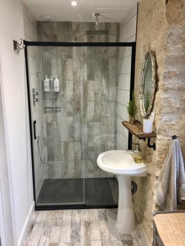 Hostal Maison M�rier