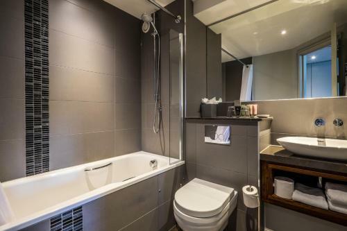 The Alexander Pope Hotel