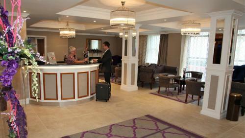 Hostal The Royal Hotel