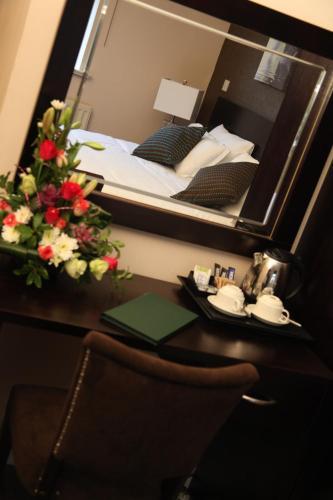 Greenvale Hotel