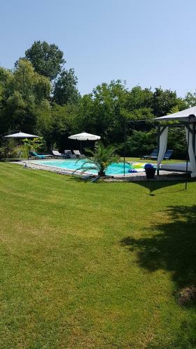Bed & Breakfast Domaine de Ba�se