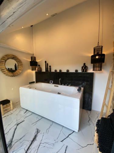 Agroturismo La Planque - Chambres Avec Jacuzzi