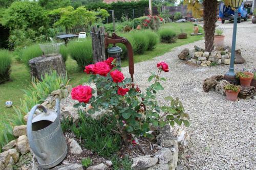 Hostal Chambre D'hotes Le Lavoir